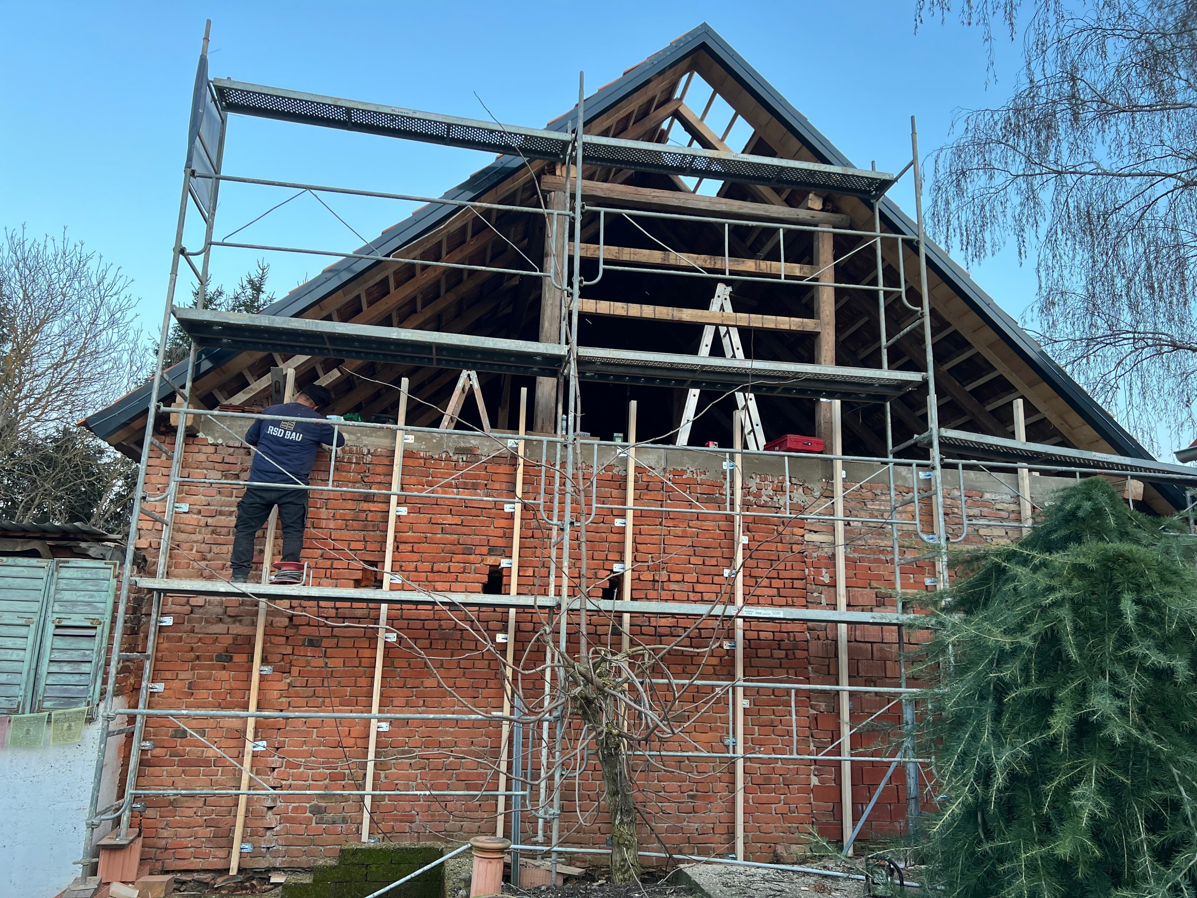 Rohbauarbeiten auf der Baustelle